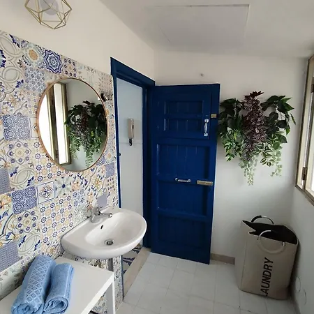 Casa Linda Av